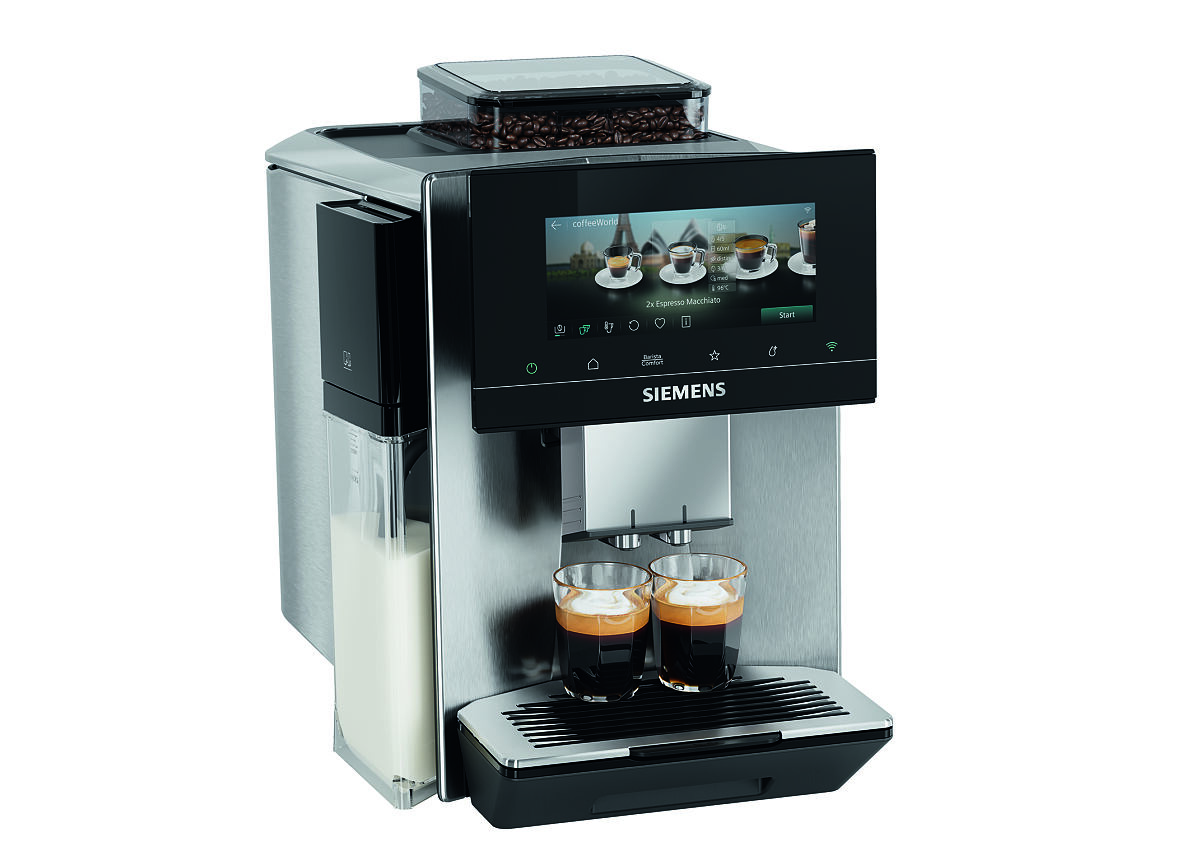 Barista-Perfektion trifft auf Bedienkomfort: Die Siemens Kaffeevollautomaten EQ900 iAroma und EQ900 plus iAroma jetzt mit neuen Funktionen