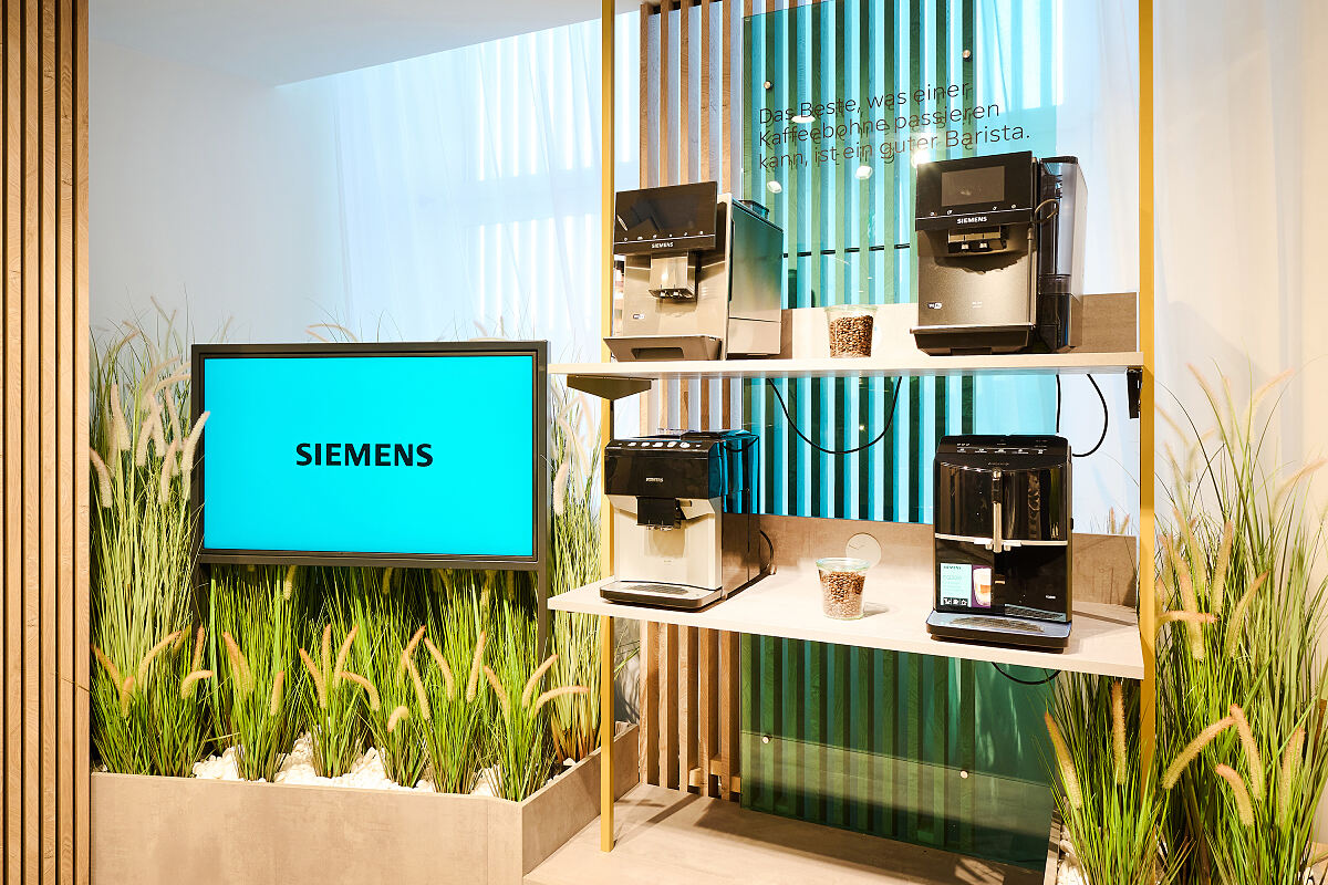 Die neuesten Modelle der Siemens-Kaffeevollautomaten ermöglichen Barista-Erlebnisse für Zuhause.